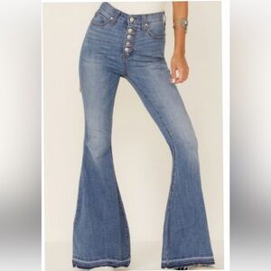 We The Free Irreplaceable Flare Denim Jeans‎ Size 28 Button Fly Medium Wash